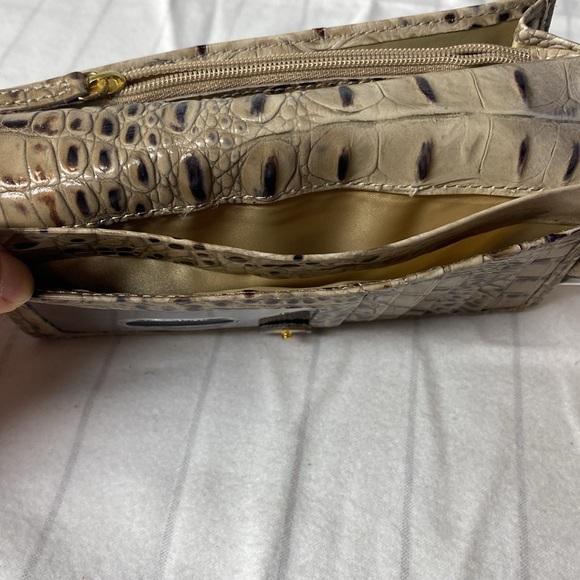 Brahmin Tan Crocodile Embossed Women's Bag, Brahmin
Ady Leather Wallet - Picture 4 of 8